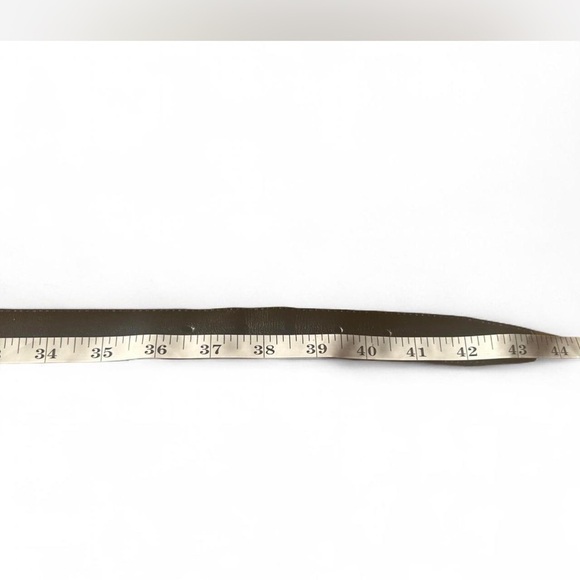 Black Genuine Leather Belt Solid Brass Buckle Size 38 Vintage - Picture 4 of 7